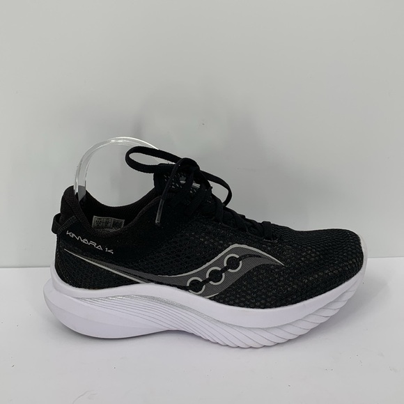Saucony Kinvara 14 training shoes black running sneaker lightweight 8.5 WIDE - Picture 1 of 7